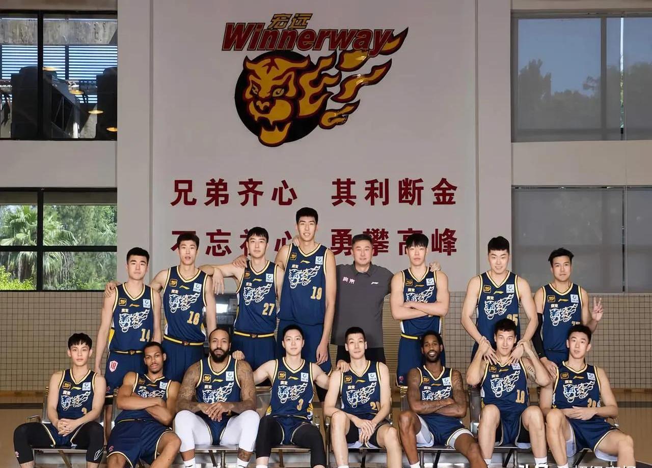 关于天津球队面对强敌，力争取得关键胜利保持积分领先的信息