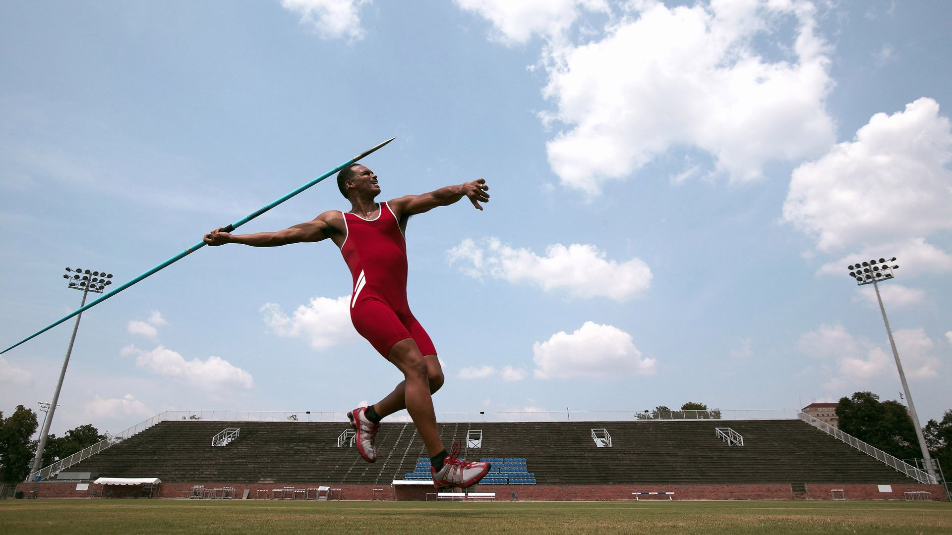 战术调整引爆全场！，费德勒意外战胜加拿大队上演精彩一战的简单介绍